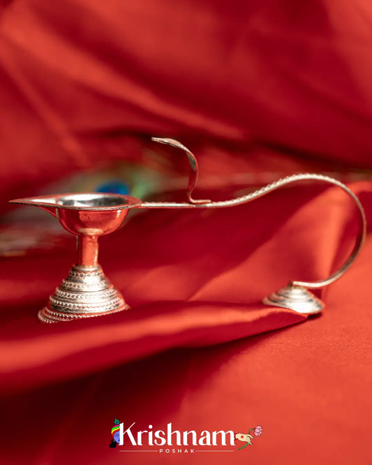 Sheshnag Silver Ek Aarti Diya for Sacred Offerings ( 31.5 Gram Approx ) - Lord of Universe