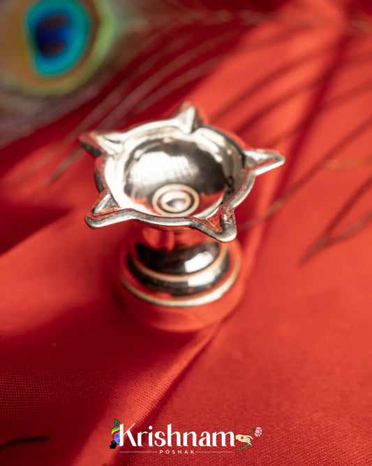 Silver Star Aarti Diya for Sacred Offerings (18 Grams Approx.) - Lord of Universe